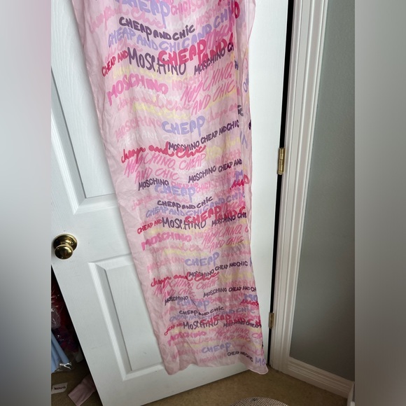 Moschino Cheap and Chic Pink Long Silk Scarf - Picture 2 of 9